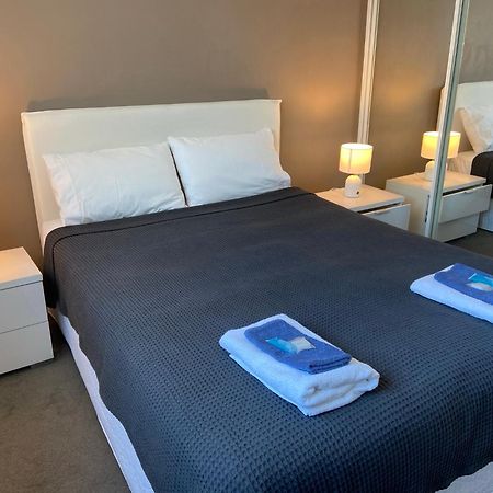 Surfers Beach Resort One Голд-Кост Экстерьер фото