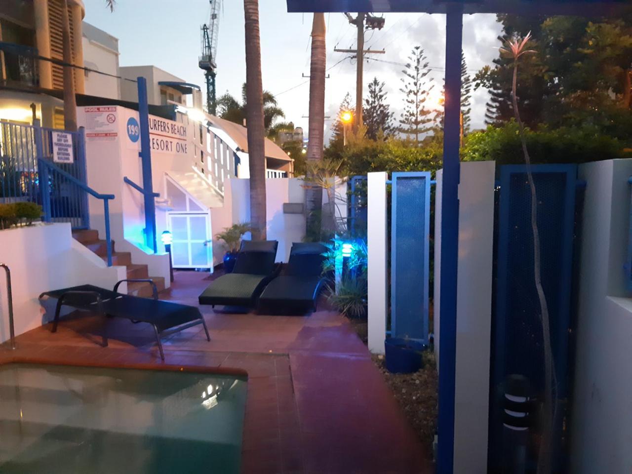 Surfers Beach Resort One Голд-Кост Экстерьер фото